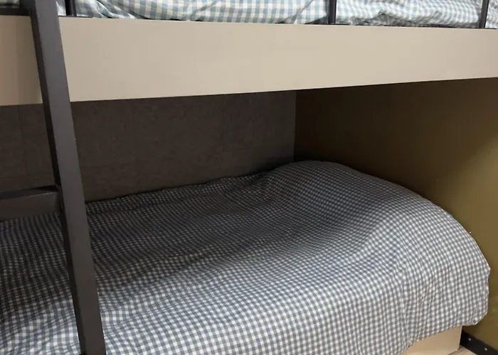 Chris House Гостевой дом
